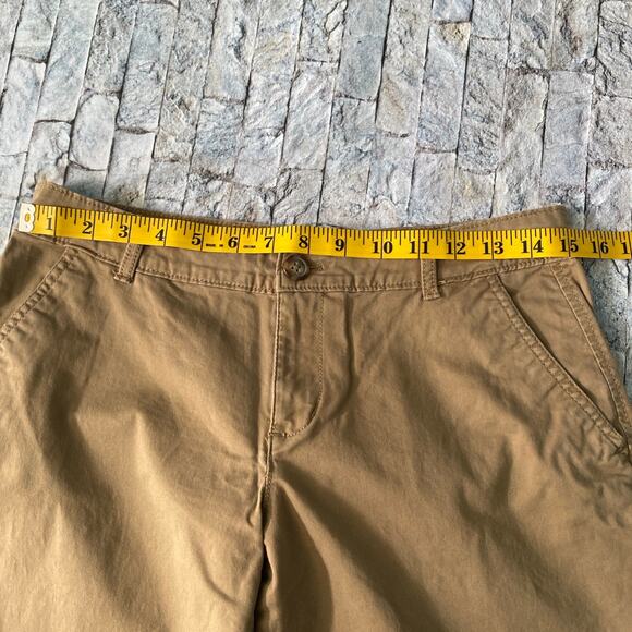Ladies Old Navy Khakis - Picture 7 of 7